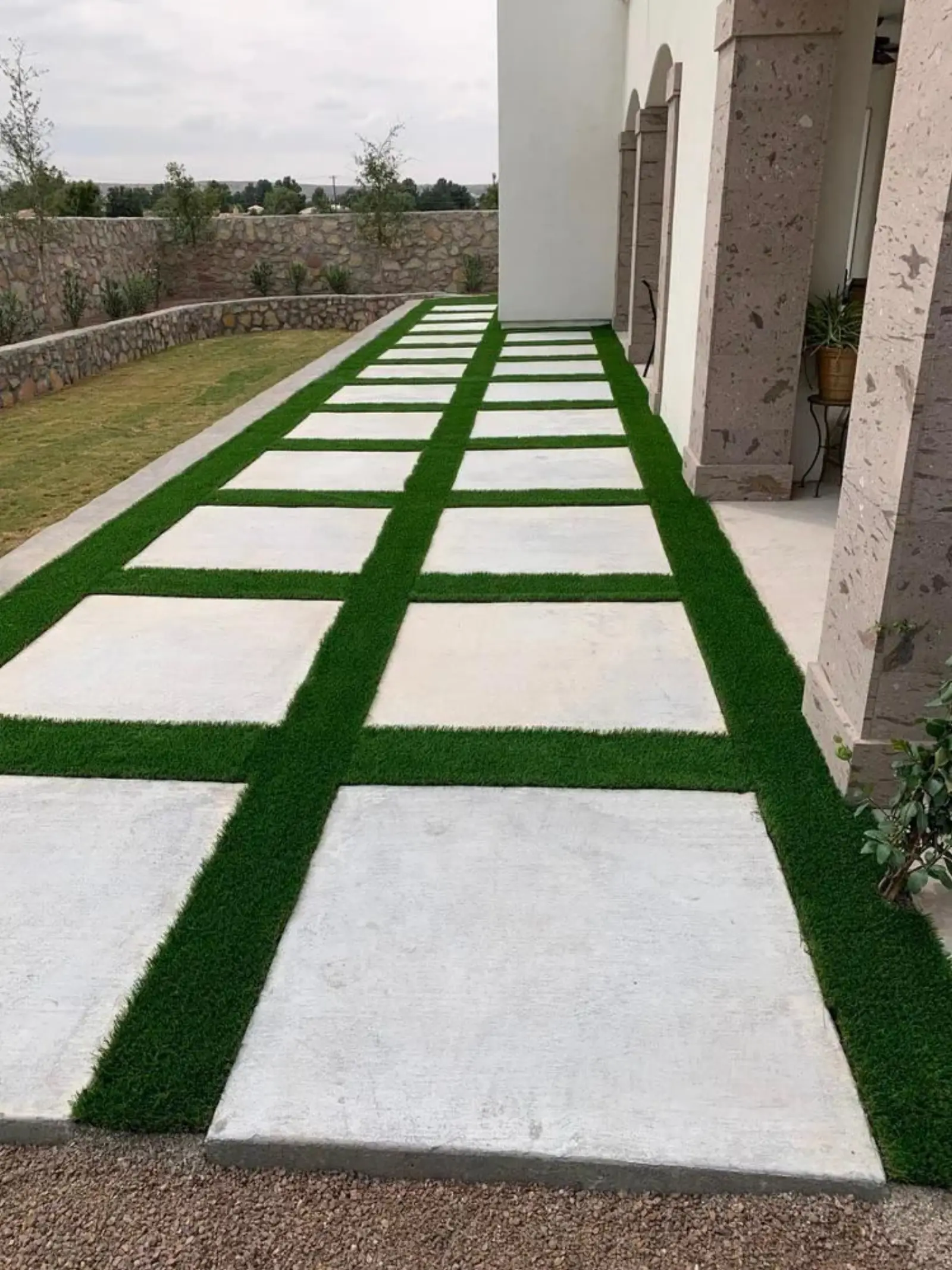 Modern Steppers & Turf